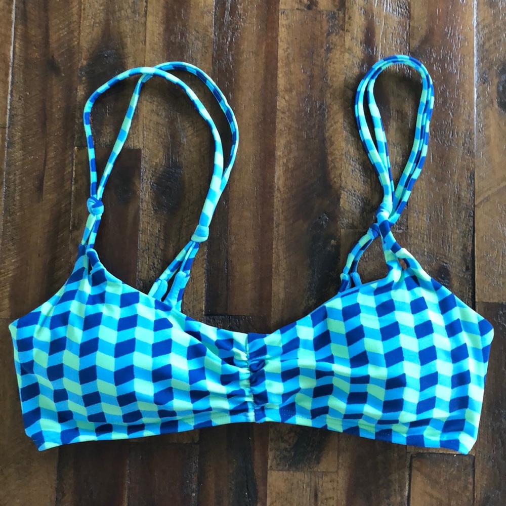 Aerie scoop bikini top